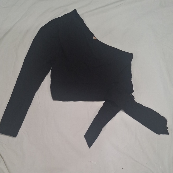 Free People Tops - Free People Wome's Black One-Shoulder Crop Top Size M